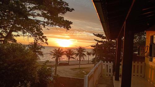 Casa 4 quartos, 2 suítes, piscina e acessibilidade - Frente para a lagoa (Casa 4 quartos, 2 suites, piscina e acessibilidade - Frente para a lagoa) in Balneario das Conchas