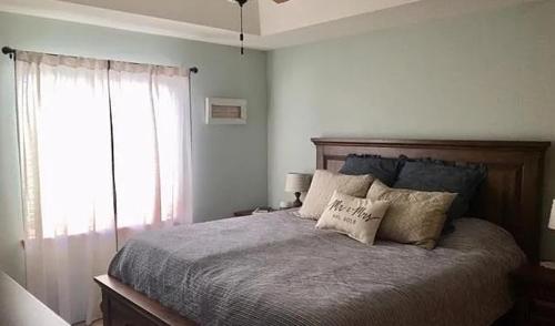 Peaceful West Omaha Stay in 里奇蘭VIII