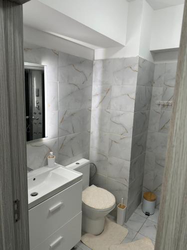 Studio de poveste in Craiovita Noua