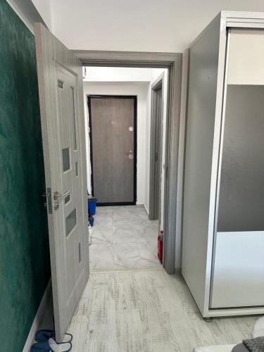 Studio de poveste in Craiovita Noua