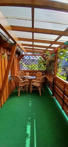 4 Bett Ferienwohnung Weintraube in เวสเทอร์บูร์ก