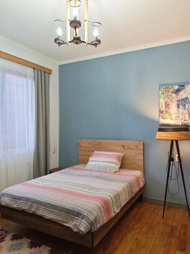 1 double bed