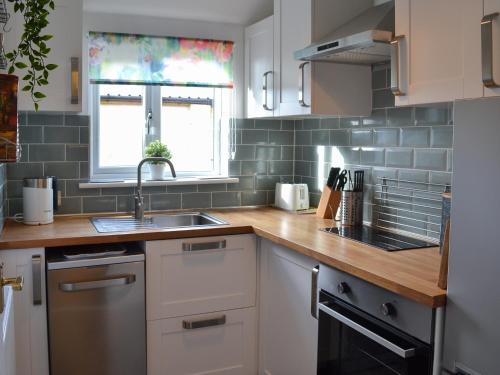 virtuve, Lambs Cottage in Ashill (Devon)