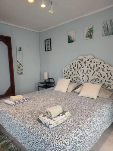 Fenais da Luz House 2