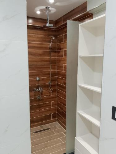 Home For Rent in City Center