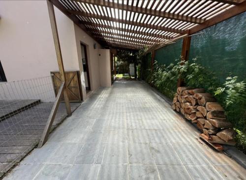 Comfortable house with a large garden in Marly