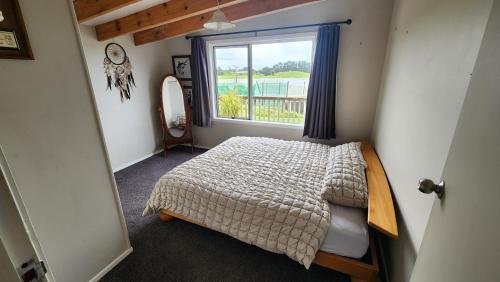 Paradise HQ Pukenui in Pukenui