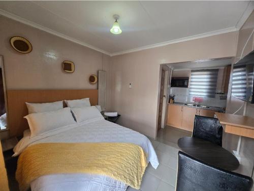 Shado's residence self catering cotages in Serowe