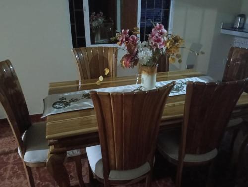 Apto country in Urbanizacion Laureles