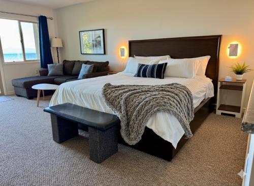 Shorewater Resort Beachfront King Bed Studio - Apartment - Qualicum Beach