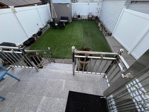 Garden, Amazing private single family house in Queens