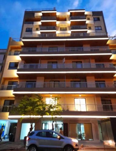 Alcazar Buona Vista Suites - image 3