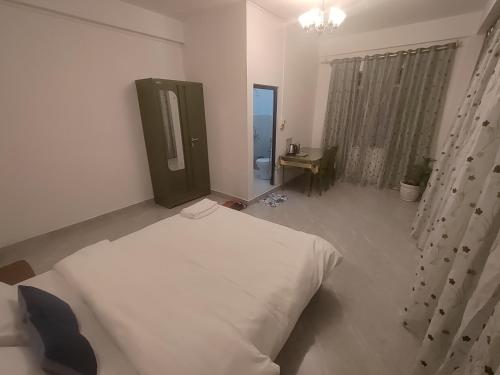 E Pher Fabulous Staycation and Homestay in Iewduh