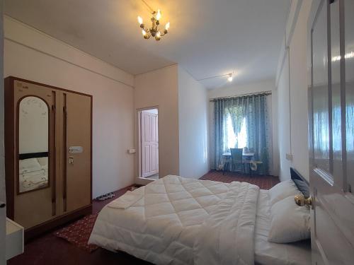 E Pher Fabulous Staycation and Homestay in Iewduh