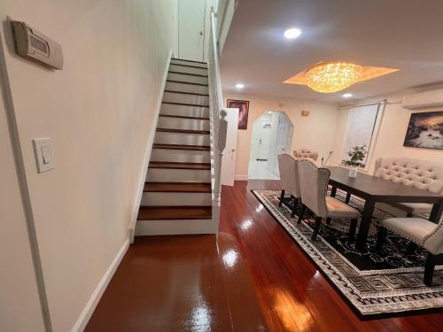 Amazing private single family house in Queens