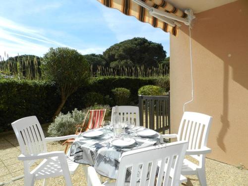 Studio à Bormes-les-Mimosas avec accès plage, terrasse et parking - FR-1-251-875 - Location saisonnière - Bormes-les-Mimosas