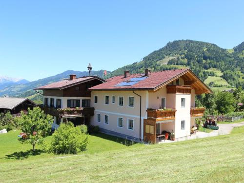 Apartment in Sankt Johann near Ski Area in Sankt Veit im Pongau, Österreich