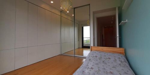 2 Bedroom Luminous Spacious LiveHotel Pool Gym