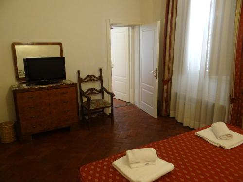 Premium Quadruple Room image 8