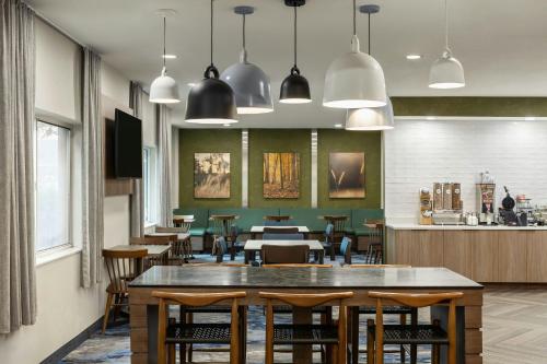 Ételek és italok, Fairfield by Marriott Inn & Suites Minneapolis Burnsville in Burnsville