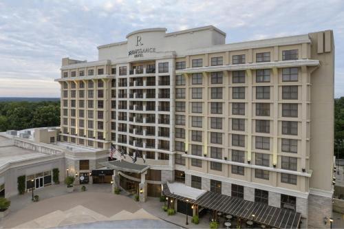 Renaissance Raleigh North Hills Hotel in Raleigh, USA