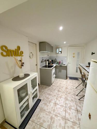 2 pièces tout confort, accès indépendant & PMR (2 pieces tout confort, acces independant & PMR) in Епине сюр Сен