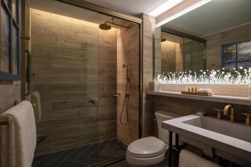 Renaissance New York Chelsea Hotel - image 5