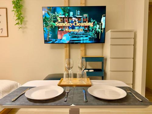 駅徒歩5min 難波10min コンビニ徒歩1min 55'TV 快適ソファ