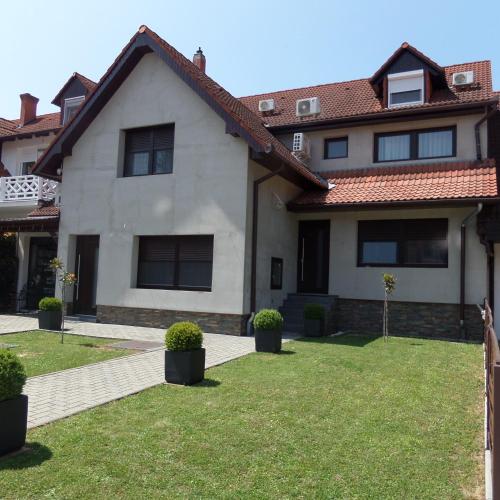 外部景觀, Silent Apartmanház Harkány (Silent Apartmanhaz Harkany) in 豪爾卡尼