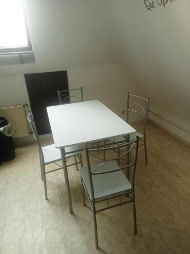 Ferienwohnung mit guter Anbindung in Petershausen West