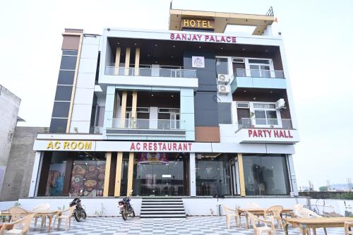 Viesnīcas āriene, Hotel Sanjay palace in Brahmbad