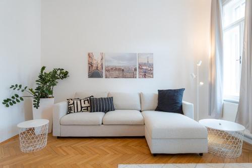 Marschallgasse Top 5 in Graz Train Station