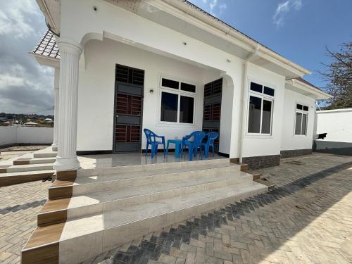 Goba Apartment - image 5
