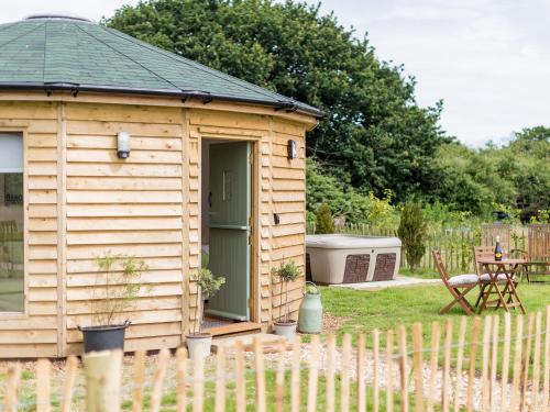 Hotellet från utsidan, Olive in Wootton Bridge