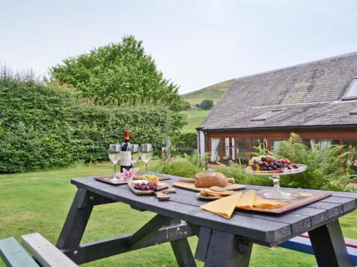 外部景觀, Old Stones in 格倫德文