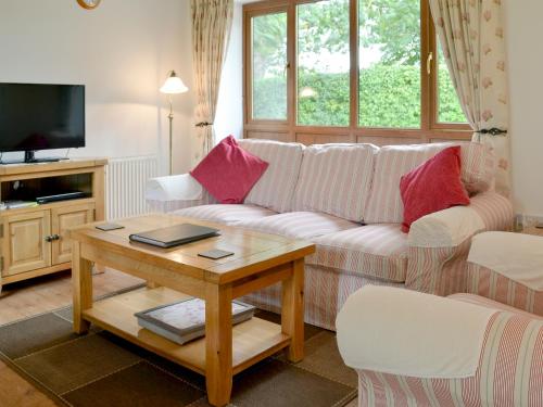 Orchard Cottage-23895 in Gresham