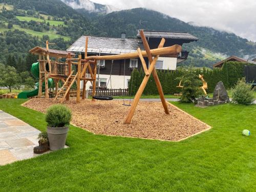 Playground, Bio Bauernhof Schweizerhof in Other