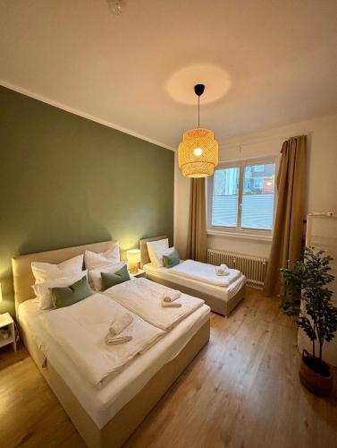 MaMaFeWo - EG Innenstadt - Privater Parkplatz - 2 Schlafzimmer - 24h Check-in - Highspeed WLAN - Streaming in Braunschweig, Deutschland