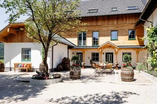 Lippingergut - "Die Geliebte des Kaisers" in St. Wolfgang, Österreich