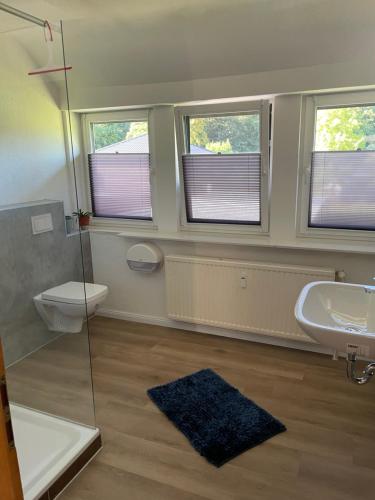淋浴設備, Monteurzimmer - zwischen Hamburg & Lübeck (Monteurzimmer - zwischen Hamburg & Lubeck) in 霍伊斯多夫