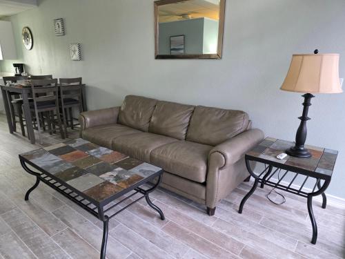 Belleview Gulf Condos in อินเดียนชอร์ส (FL)