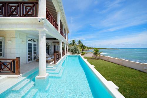 Stunning ocean views with pool - Coral Cove House – khách sạn tại Inch Marlow