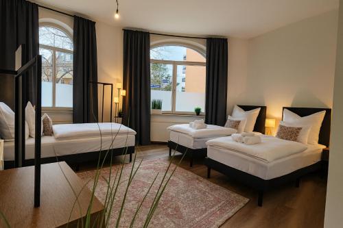 YFB-170m2 Apartment für bis zu 15, modern, 1min zu UBahn, Ruhige Lage, Parkplätze, WIFI, Netflix, Kindergerecht, Norimberk (fotografie 2)