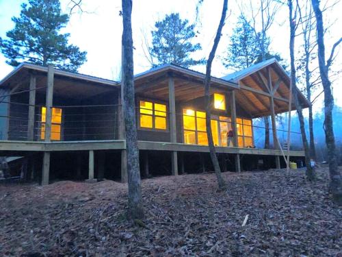 . Amazing Cabin Rental near Ouachita National Forest for Weekend Getaways in Oklahoma