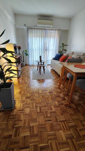 Bonito departamento luminoso