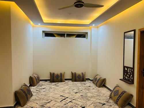 Luxury 3-Room VIP Apartment Quetta