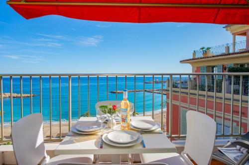 Studio front de mer avec parking privé - Location saisonnière - Menton