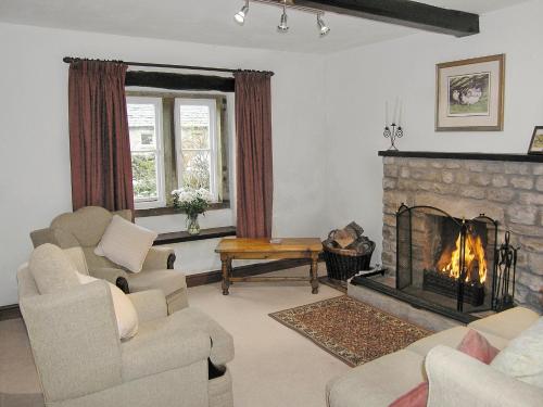 Angram Farmhouse in Halton Gill