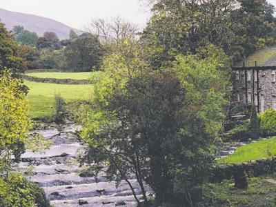A szálláshely kívülről, 2 Farfield Cottages in Sedbergh