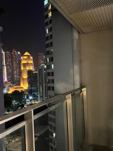 Cozy mercu summer suite 5mint WD KLCC luxury apartment free wifi, netfliix in Little India